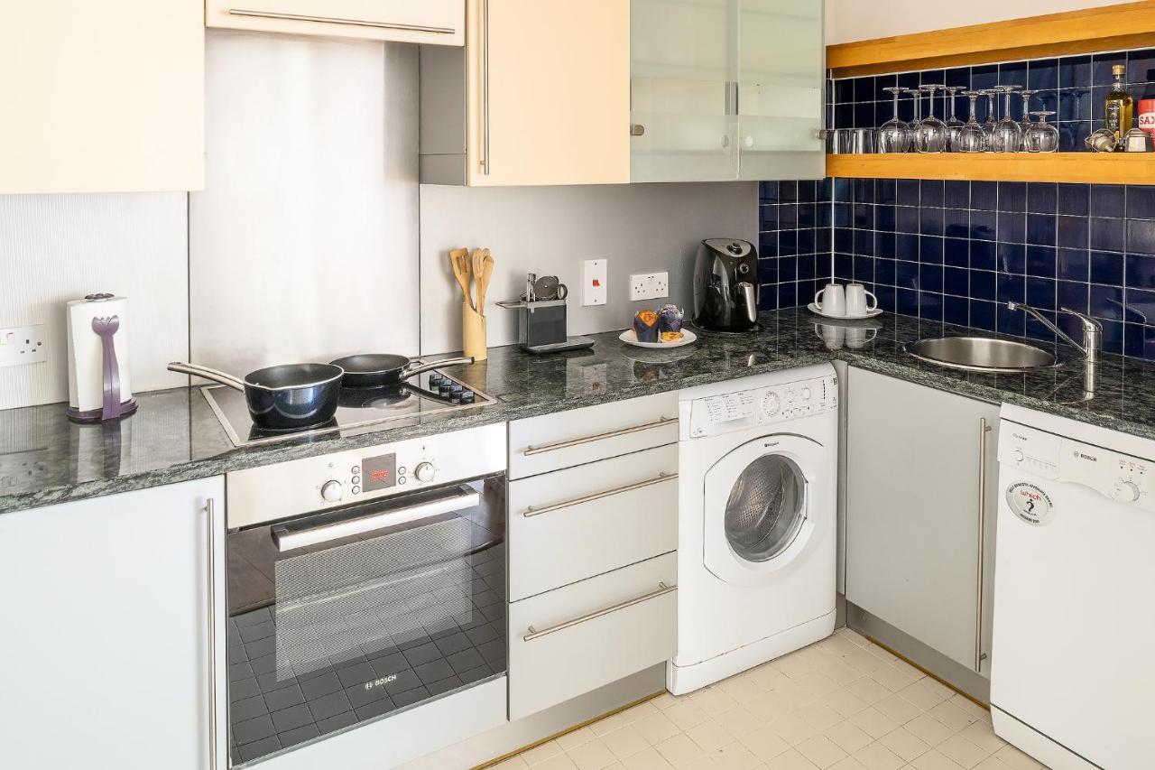 Comfortable And Bright Apartment In Tower Bridge ロンドン エクステリア 写真