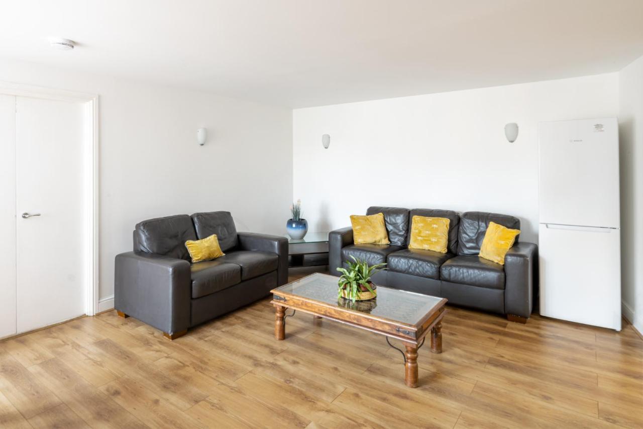 Comfortable And Bright Apartment In Tower Bridge ロンドン エクステリア 写真