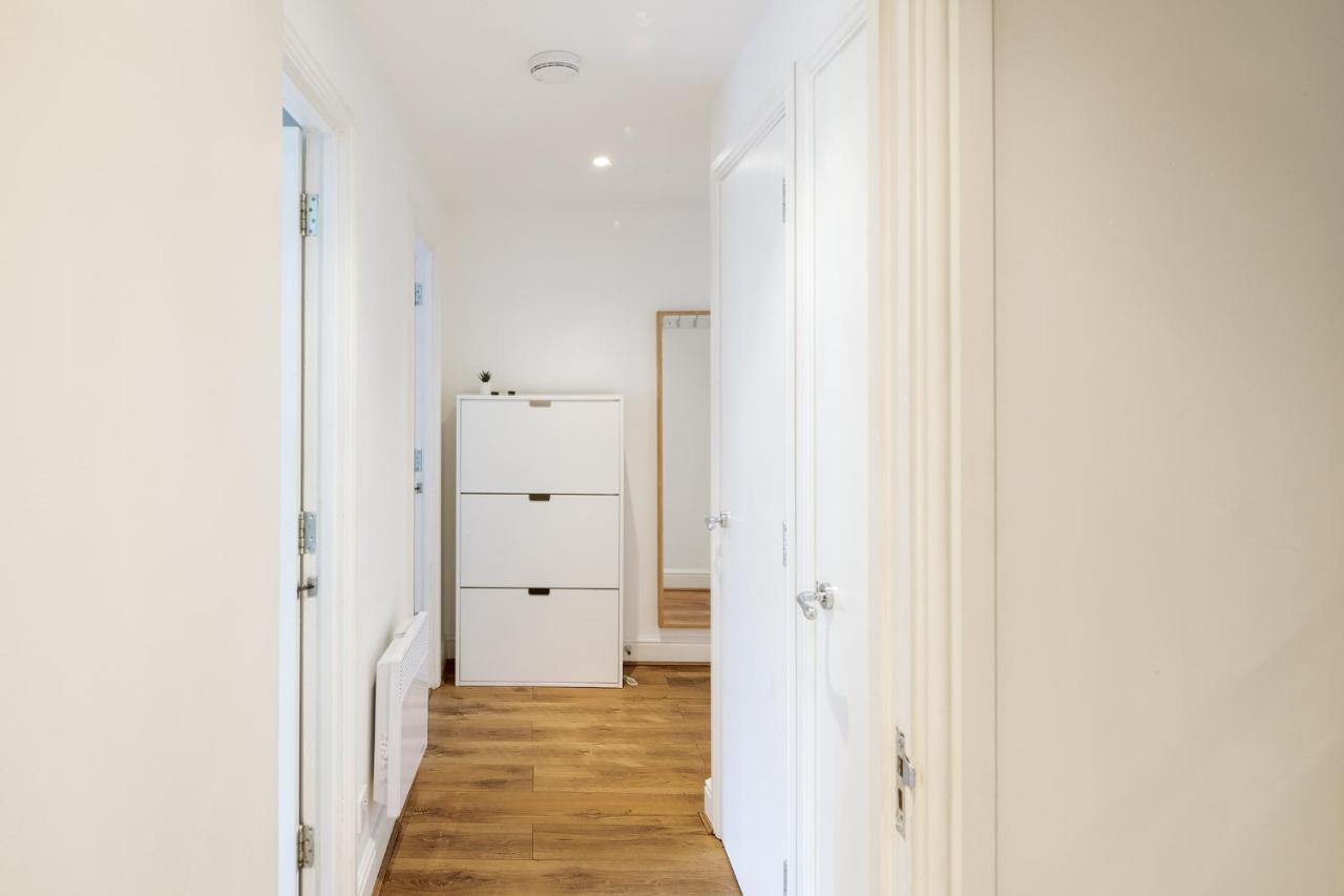 Comfortable And Bright Apartment In Tower Bridge ロンドン エクステリア 写真